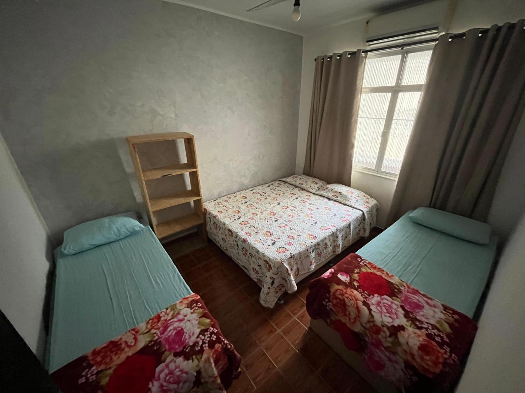 Colinna Hostal