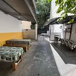 Colinna Hostel