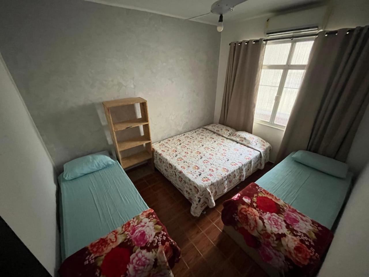 Colinna Auberge de jeunesse *